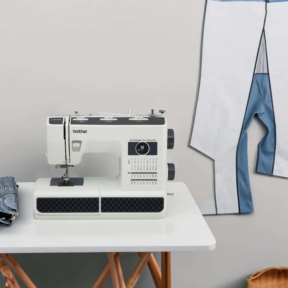 Maquina De Coser 37 Puntadas Para Trabajo Pesado Brother ST371HD