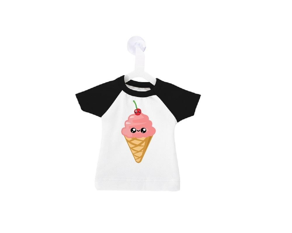 Mini playera de color blanco y negro con colgador y ventosa
